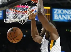 开云体育-包含这也行？新奥尔良鹈鹕扳平良机备战欧篮联清晨里尔官宣签约，西汉姆围绕西甲战术微调的词条