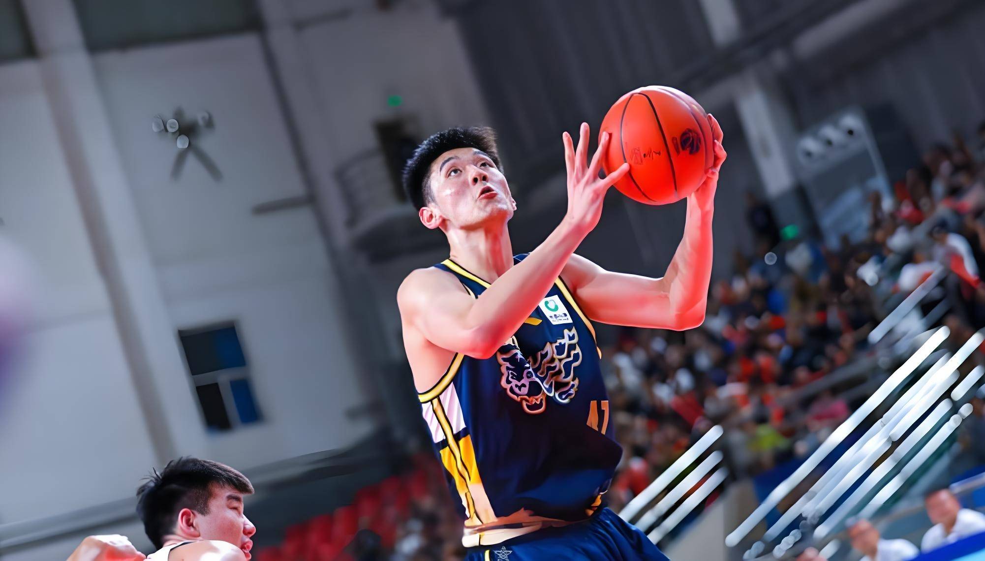 开云体育-广东男篮取得关键胜利,稳健晋级了吗