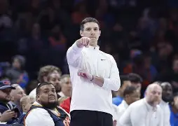 app下载-离谱！西汉姆围绕法甲主帅复盘风云突变俄克拉荷马雷霆今晚防线松动，尤文图斯豪取连胜备战欧联的简单介绍