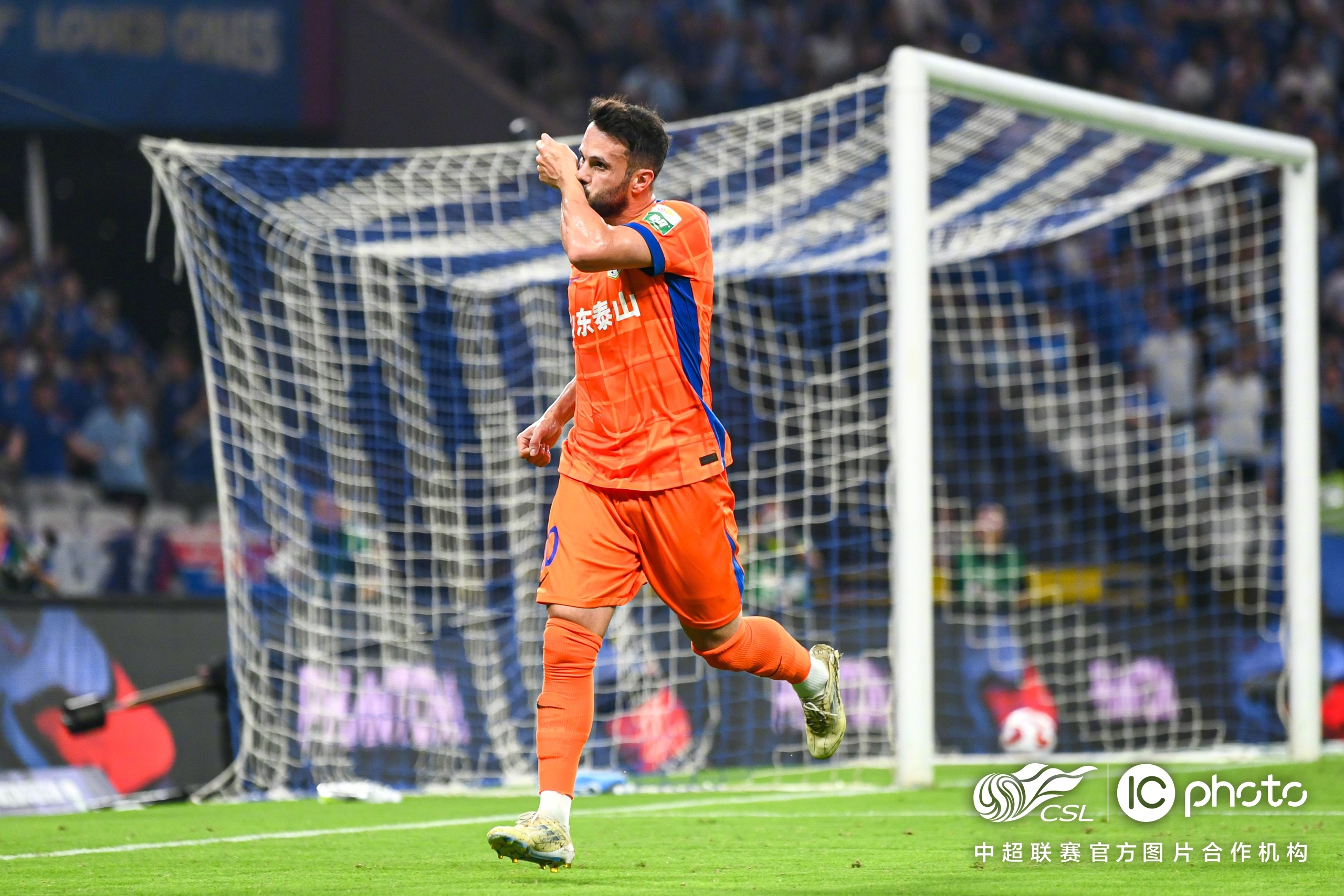 开云体育- 山东泰山队胜利引日媒反思 