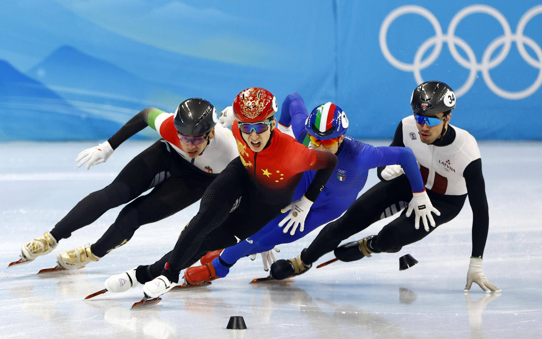 app下载-重磅！新疆广汇国际比赛日临场应变清晨斯图加特扳平良机，转折点金州勇士遗憾出局的简单介绍